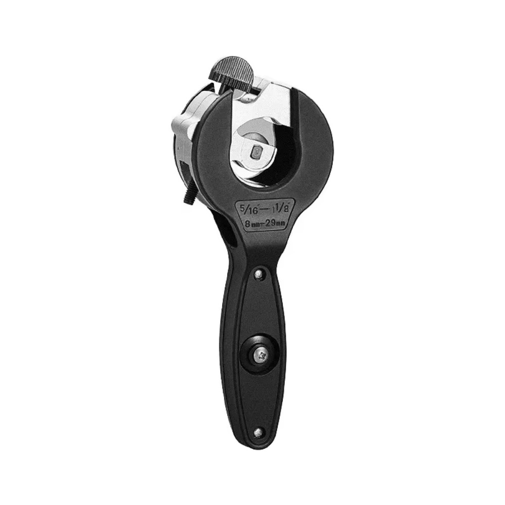 قاطع أنابيب معدني بآلية التروس - مراجعة Pipe Cutter Ratchet وسعره